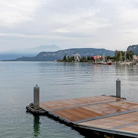 Le Campagnole Pink Apartment Bardolino